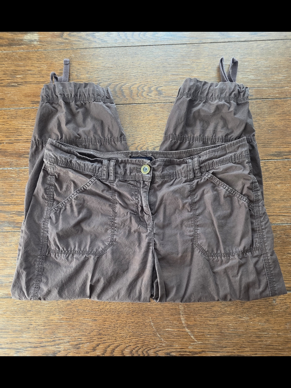 Tommy Hilfiger Brown Cargo Capri Pants - Size 10 - Picture 4 of 4